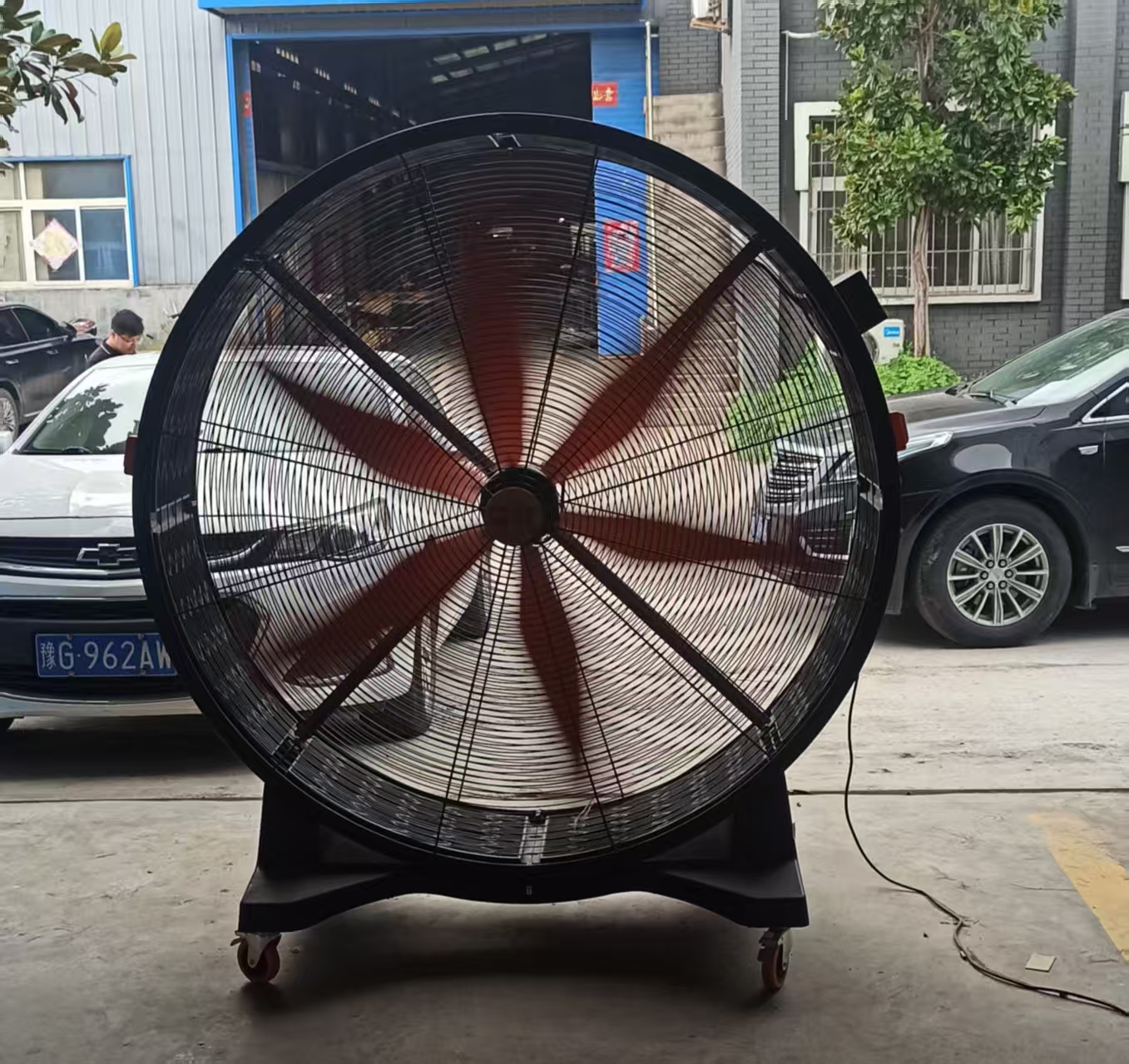 戰高溫，送清涼